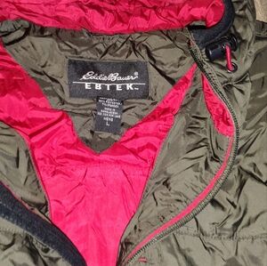 EDDIE BAUER - "PUFFY" COAT w/2 BRAND NEW EDDIE BAUER SS + FREEBIE